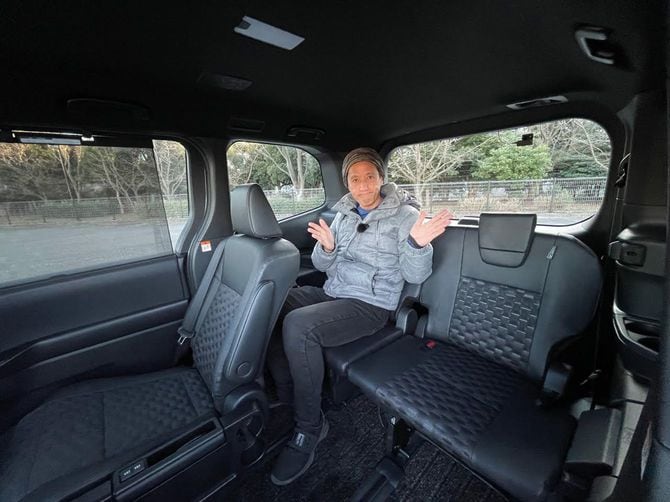 3列目のシートもゆったり座れる