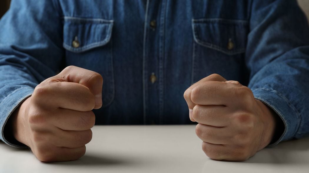 母は金品をせびり､父は机をバンバン叩き罵倒する…歯科医の40代娘夫婦が直面した"二世帯住宅の断末魔" 母娘の断絶が引き金｢それならこっちが出した数千万円分の土地を買い取れ｣