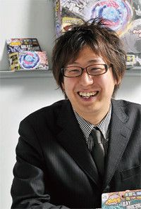 <strong>タカラトミー ボーイズホビー主任●高岡悠人</strong><br>1981年、大阪府生まれ。2004年タカラ入社。06年タカラトミーに。現在、グローバルボーイズホビー事業本部ボーイズ事業部ボーイズホビーチーム主任。
