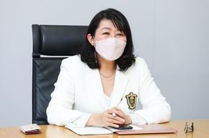 少子化ジャーナリスト　白河桃子さん