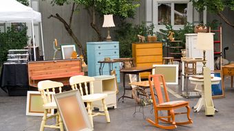 亡くなった父が遺した大量のコレクション､あなたならどう処分しますか