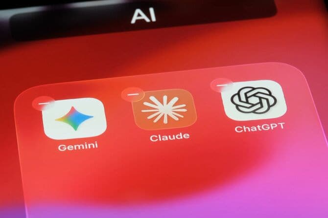 Claude、Gemini、ChatGPT AI アプリのアイコン