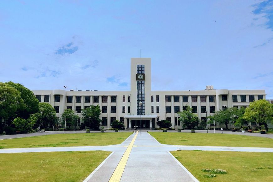 大阪市立大学1号館