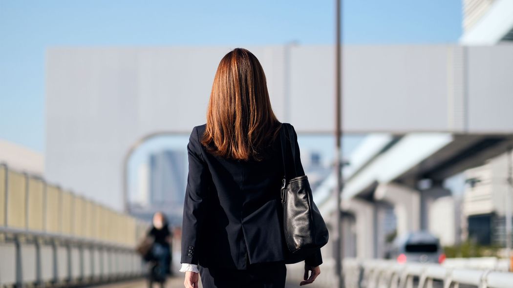 重箱の隅をつつきながら｢真剣さが足りない!｣そんな冷たい上司に悩む30代社員を前向きにした産業医の言葉 転職してから気分が晴れなかった理由