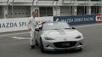 そりゃポルシェから乗り換えるわけだ…マツダ｢761万円のロードスター｣に予約殺到"競争率48倍"の納得の理由