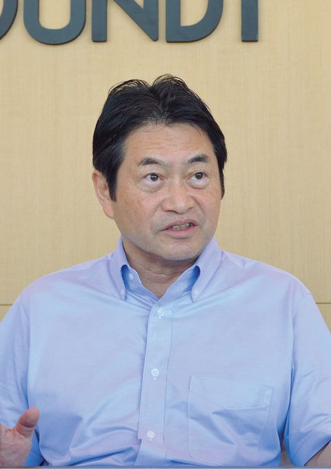 杉野 公彦(すぎの・まさひこ) ラウンドワン代表取締役社長。1961年、大阪府生まれ。桃山学院大学在学中の80年、ラウンドワンの前身となる杉野興産を創業。アミューズメントや「スポッチャ」等の遊戯施設を国内に100店舗、海外に56店舗展開している。