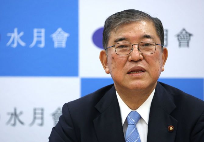 自民党／記者会見する石破元幹事長