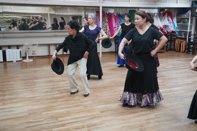 小松原庸子さん