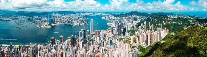 香港のビクトリアハーバーの空中写真