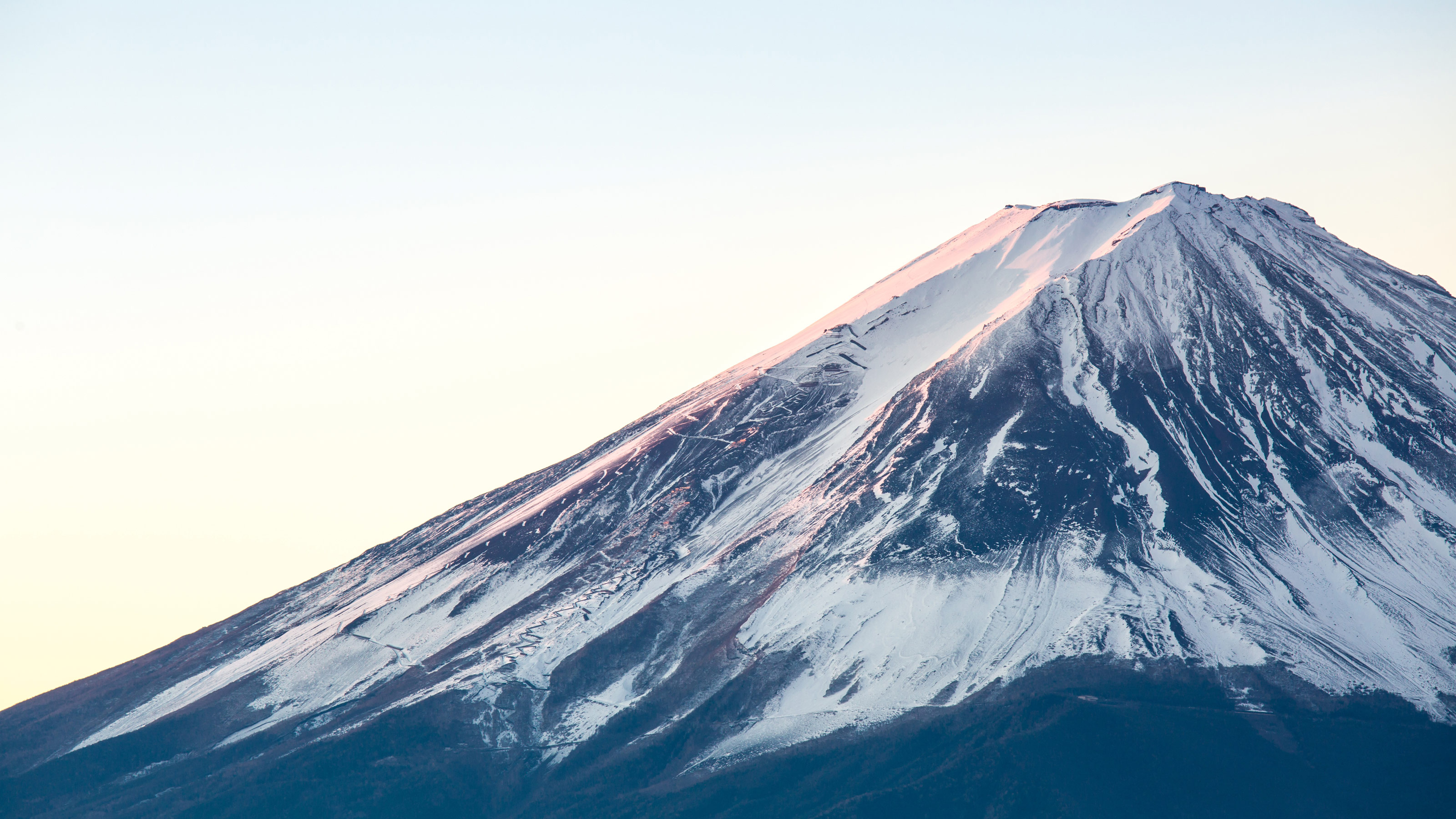 京大火山学の権威が断言 富士山に大異変 コロナ後に 日本沈没 は現実だ 噴火前にみられる数々の兆候 President Online プレジデントオンライン