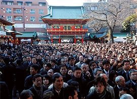 神社参拝に科学的意味づけはできるか