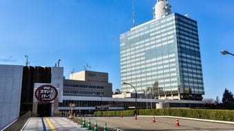 49歳で有働由美子が居心地いいNHKを辞めた訳