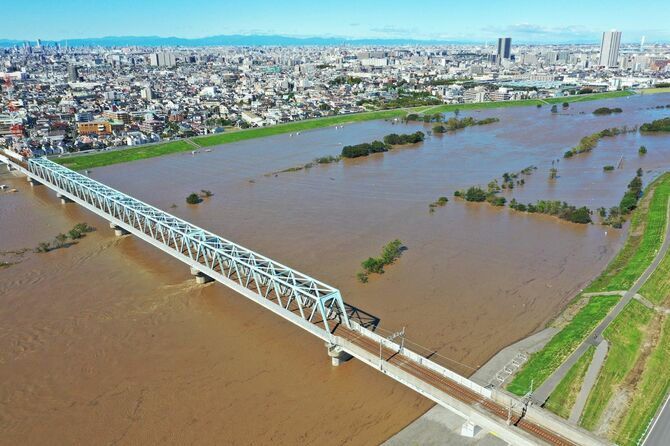 江戸川・荒川が氾濫すれば広範囲に被害が及ぶ