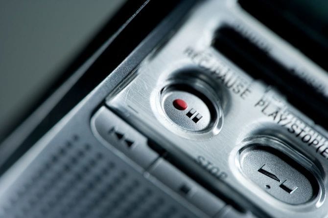 ボイスレコーダー