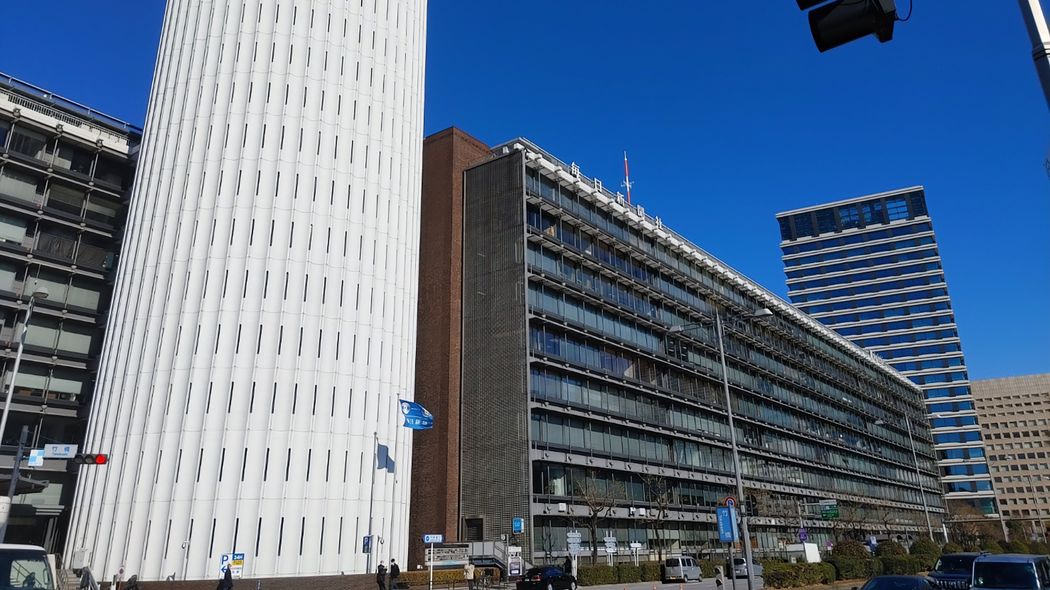 睡眠時間をいくら削っても報われない…全国紙の元政治部記者がユーチューバーに転身した理由 ｢いい記事を書けばカネになる｣は過去の話