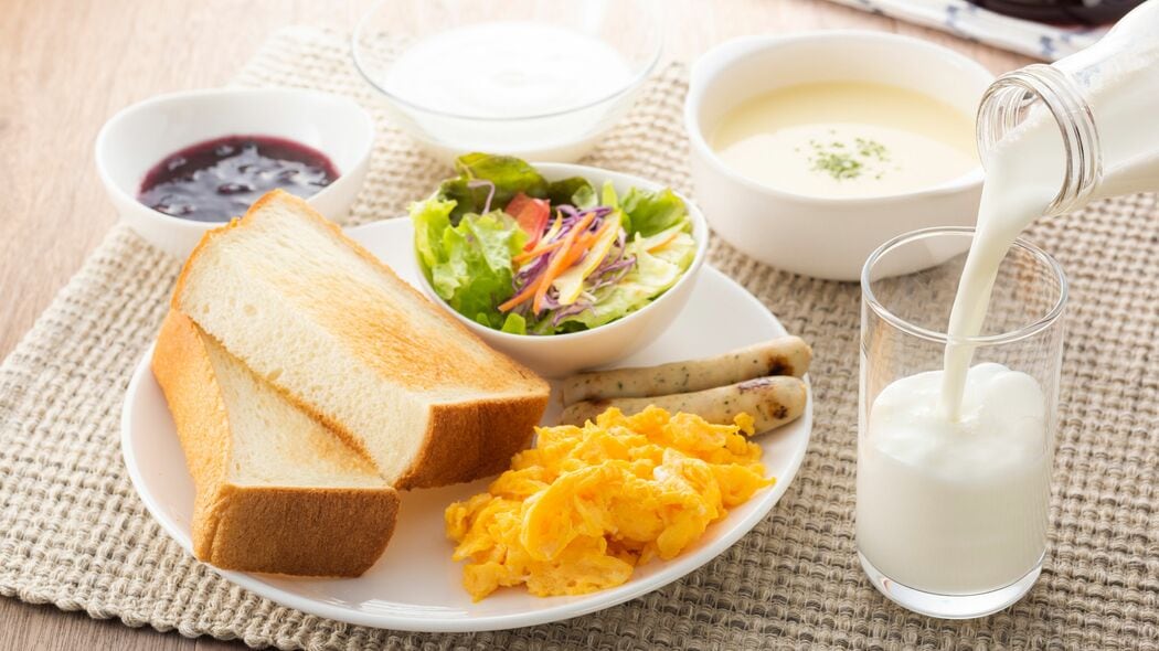 腸の壁に穴が空き､全身がボロボロに…内科医が｢毎日食べてはダメ｣と警告する"みんな大好きな朝食の定番"