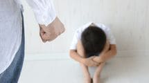 ｢息子(10)を殴る→顔写真を撮影→腫れた顔を見て夫婦で笑う｣無邪気に虐待を続ける父親(45)の"歪んだ常識"
