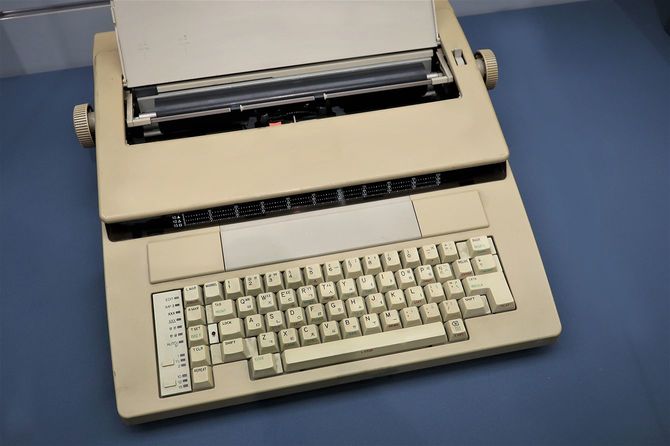 ワード プロセッサ