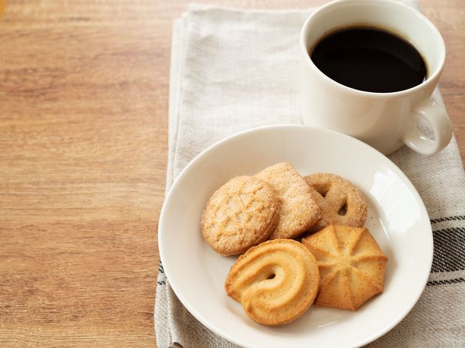 バタークッキーとコーヒー