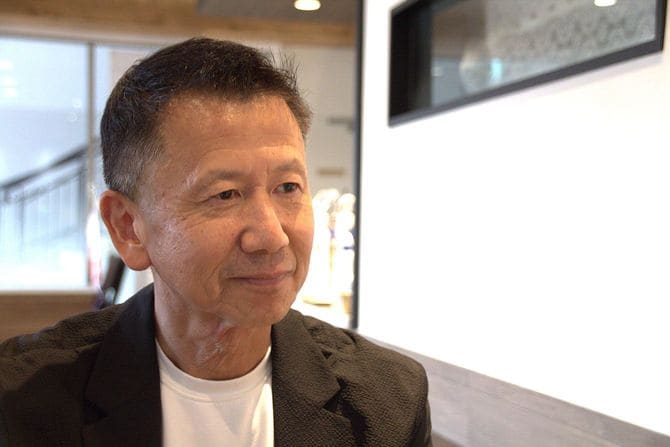 前川達郎さん。1962年、東京生まれ。慶應義塾大学を卒業後、輸入車ディーラーのトップセールスを続けたのち2010年、テクニカン営業部長として入社。その後、常務取締役を経て、2024年1月にグループ会社「TOMIN SAKE COMPANY」の代表取締役に就任