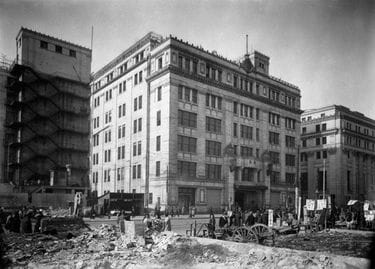 アンパンマン｣やなせたかしの字が今も三越の包装紙に…プロになりたくて