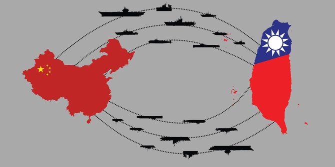 中国と台湾の地図間の点線場を戦艦などが行き来しているイメージ画像