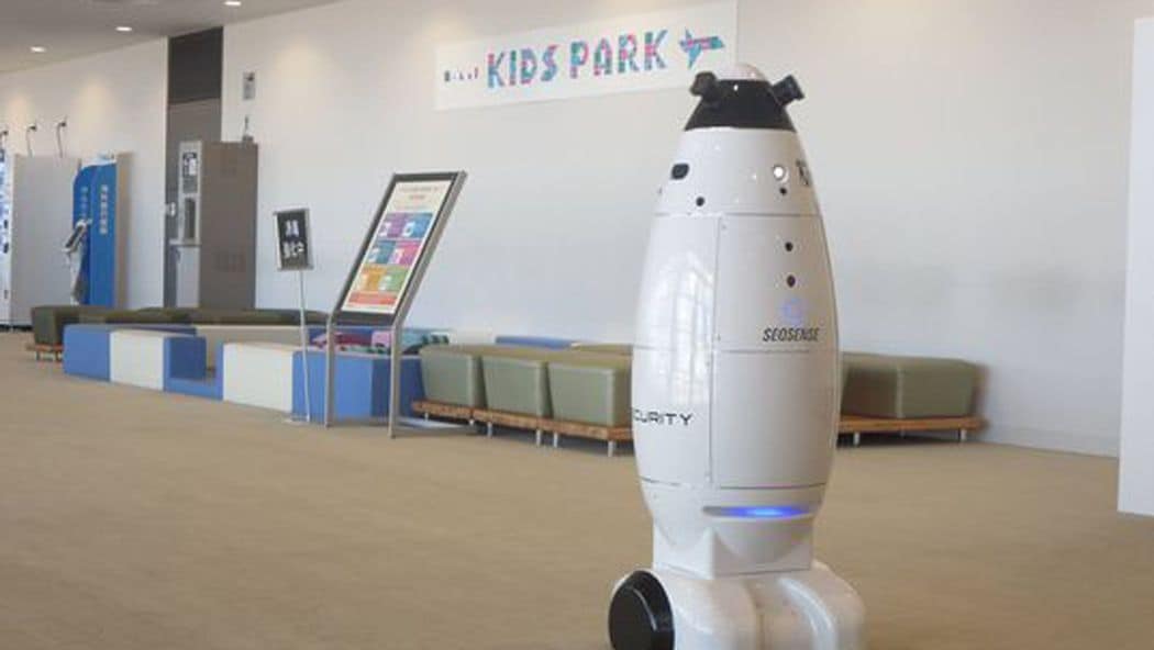 成田空港が｢自律走行する警備ロボット｣を月額30万円で導入した本当の理由  ミッションは｢世界を変えないこと｣