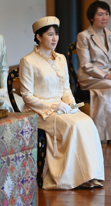 「歌会始の儀」に臨まれる天皇、皇后両陛下の長女愛子さま