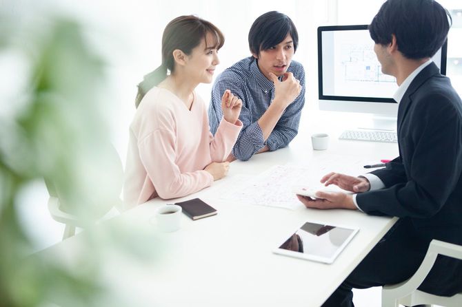 商談するイメージ