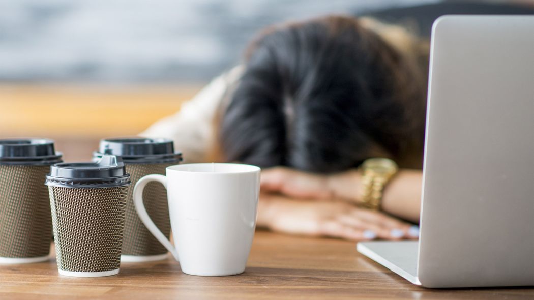 コーヒーより玉露のほうがカフェイン量は多い…栄養の専門家がランク付けした｢眠気に効く飲み物トップ5｣ 栄養ドリンクの一番の栄養は｢思い込み｣