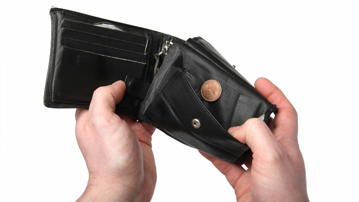貯めようとしても、お金は絶対に貯まらない...本当に資産を作れる人が心得ている「パーキンソンの法則」とは