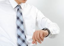 「時間差ランチ」で脳のピークタイムを逃さない