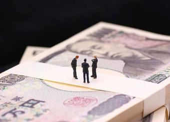 なぜ失敗しそうな事業から撤退できないのか