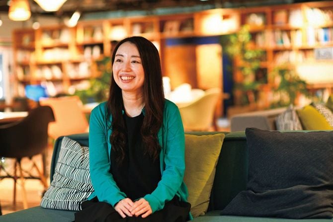 乃村工藝社の柳原朋子さん（クリエイティブ本部 プランニングセンター 企画1部 部長 プランニングディレクター）