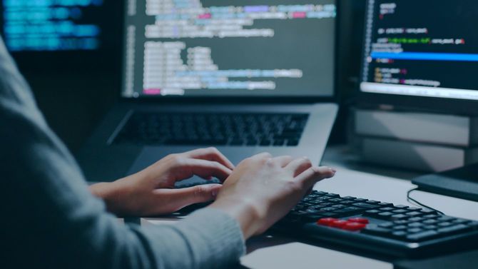 キーボードでの入力場面