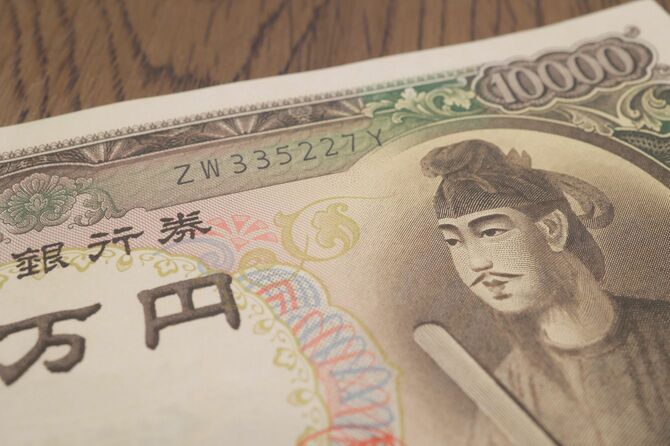 昭和1万円札に聖徳太子の肖像画