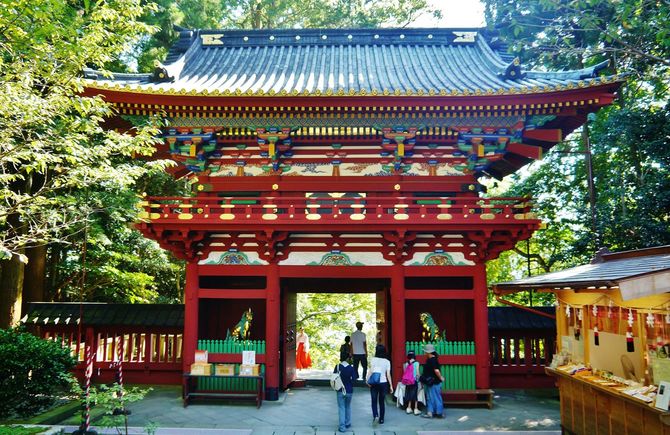 久能山東照宮正門、静岡県