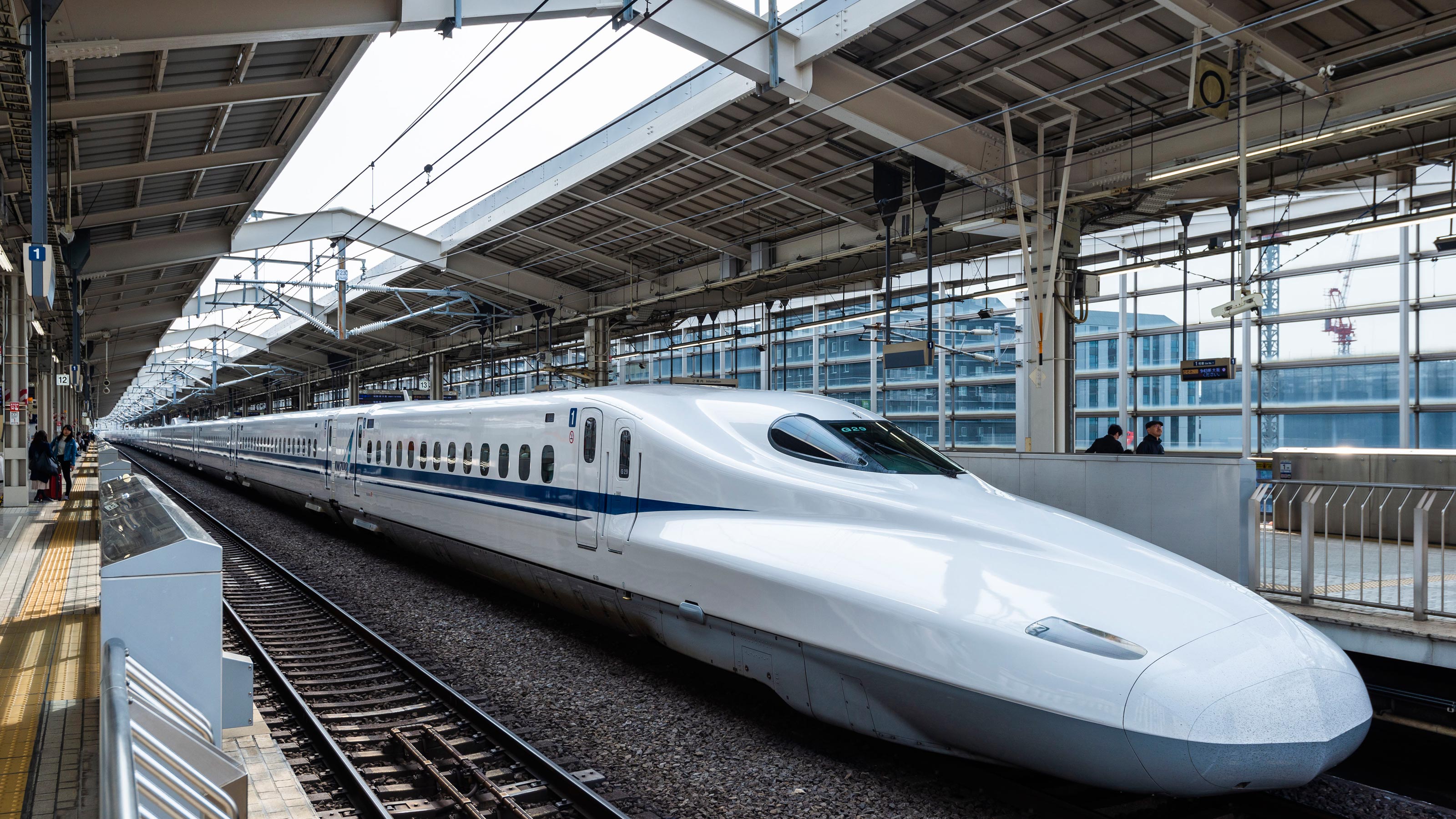 なぜ静岡駅には｢のぞみ｣が停まらないのか…乗車人員2万人の政令指定都市がスルーされる根本原因 乗客数が少ない広島や岡山には停まっているのに |  PRESIDENT Online（プレジデントオンライン）