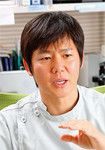 わたなべ皮ふ科クリニック院長<br>
<strong>渡邉泰弘</strong>