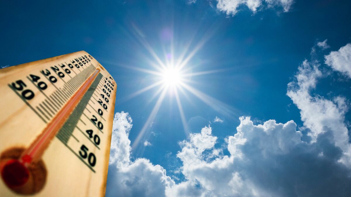 朝起きて「この色」の尿が出たら注意したほうがいい...素人が見ても一目瞭然でわかる「熱中症の危険信号」