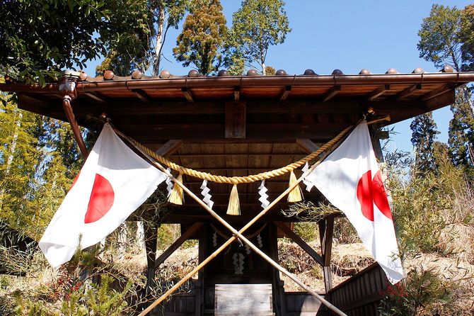 万ヶ同天神神社。訪問時は正月だった