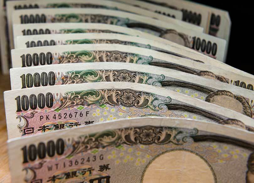 超沸騰の転職市場で"2000万"とれる職種 7割が"転職で年収減"になる現実