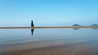多死社会なのに誰も死に方は教えてくれない…"いっぺん死んでみる"ワークショップのすごい効果