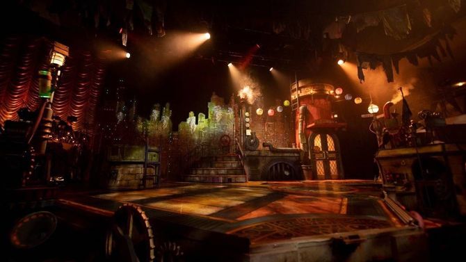 「えんとつ町」の世界観がつくりこまれた舞台セット