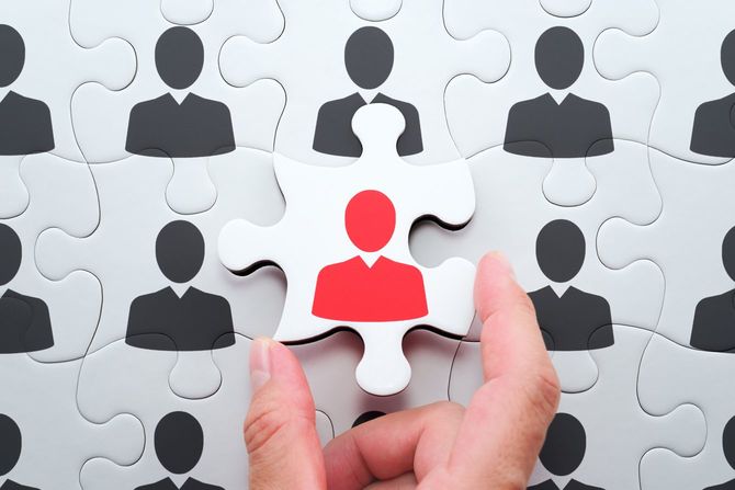 人的資源管理と選択のリーダーイメージ