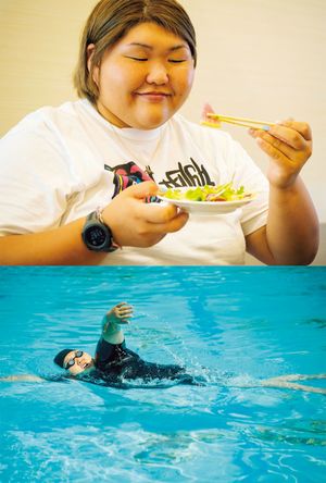 （上）ぶつかり合うことも多い父娘だが、食事をシェアするなど、絆は固い。（下）ケガをしない体づくりのため水泳は欠かせない。泳げる柔道選手は少ないという。（撮影＝市来朋久）