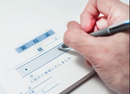 領収書をどこまで 経費 で落とせるか どこまで経費になるかの様々な手段 President Online プレジデントオンライン