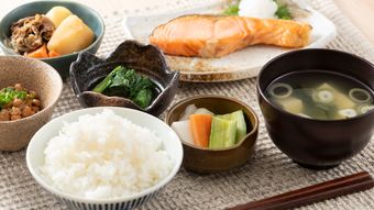毎日食べているのに気づいていない…9万人調査で判明した｢脳卒中の死亡率を3割も減らす｣和食の主役