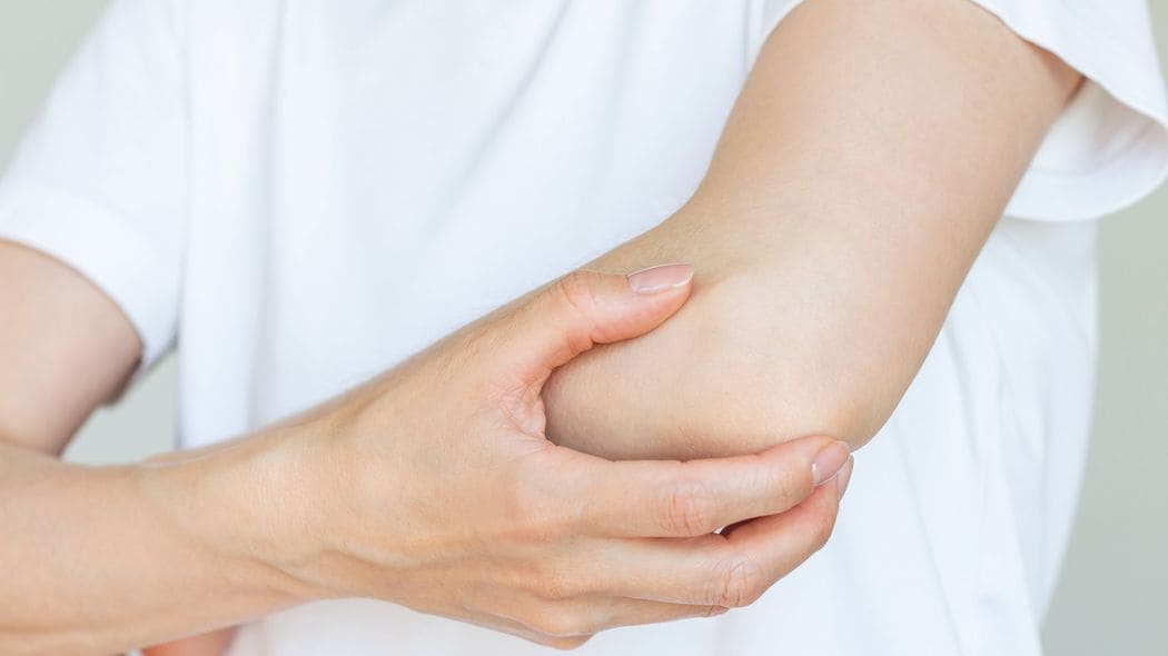 その揉み方では疲れはとれない…世界的トレーナーが断言｢多くの人が知らない本当に揉むべき筋肉の部位｣ 腕が疲れてパンパンになったとき､あなたはどこを揉むか