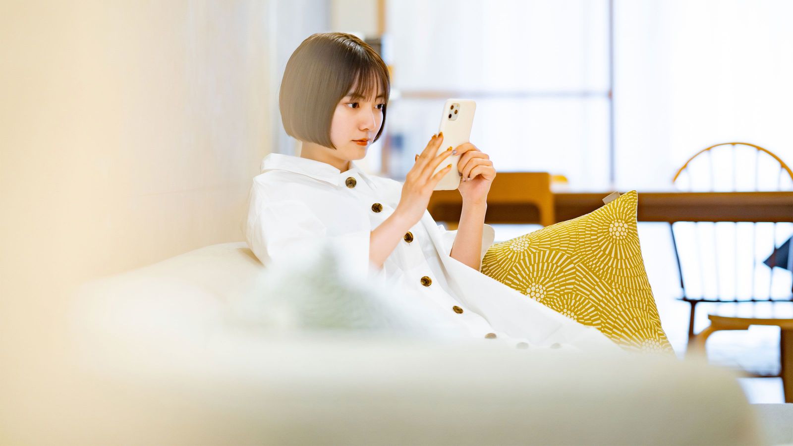 朝起きてすぐスマホを見てはいけない…住職が絶対するなと強調する一日が台無しになる"最悪の習慣" 心静かに一日をスタートするどころか､疲れ切ってしまう